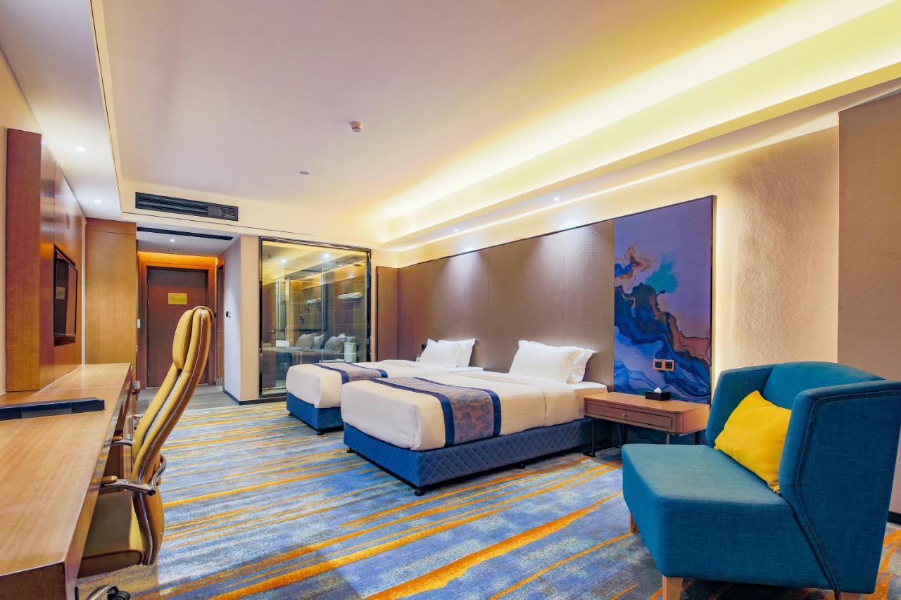 Tomorrow West Hotel Σενζέν Εξωτερικό φωτογραφία